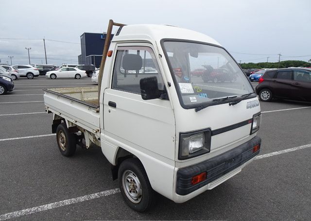 1986 SUZUKI CARRY TRUCK 32,959 km