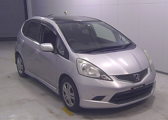 2008 HONDA FIT RS 81,158 km