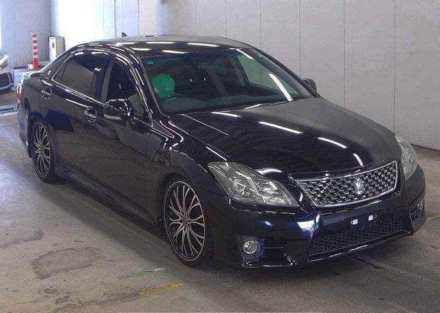 2010 TOYOTA CROWN ATHLETE 131,536 km