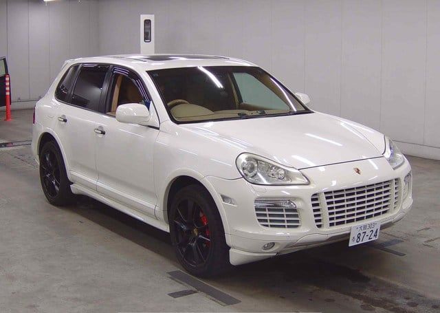 2008 PORSCHE CAYENNE GTS 145,300 km