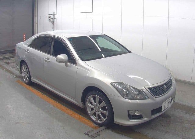 2010 TOYOTA CROWN 2.5 ATHLETE NAVI PACKAGE 68,524 km