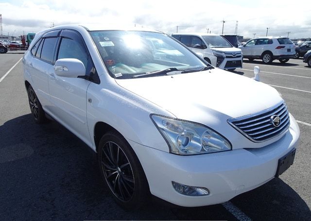 2005 TOYOTA HARRIER 300G ALCANTARA VERSION 103,425 km
