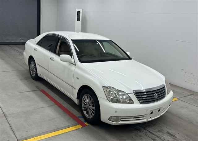 2008 TOYOTA CROWN ROYAL SALOON PREMIUM EDITION 87,312 km