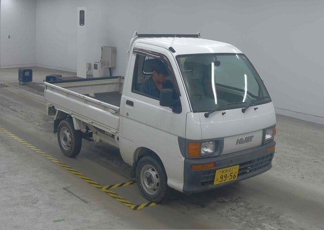 1997 DAIHATSU HIJET TRUCK SPECIAL 24,493 km