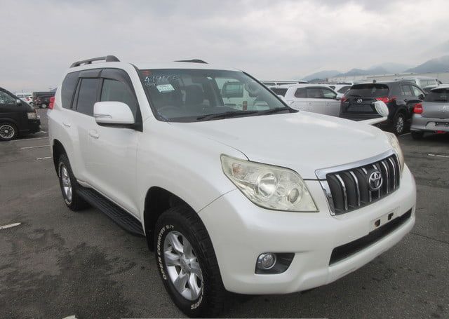 2010 TOYOTA LAND CRUISER PRADO TX 103,350 km