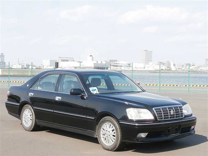 2000 Toyota Crown ROYAL SALOON 65,600 km