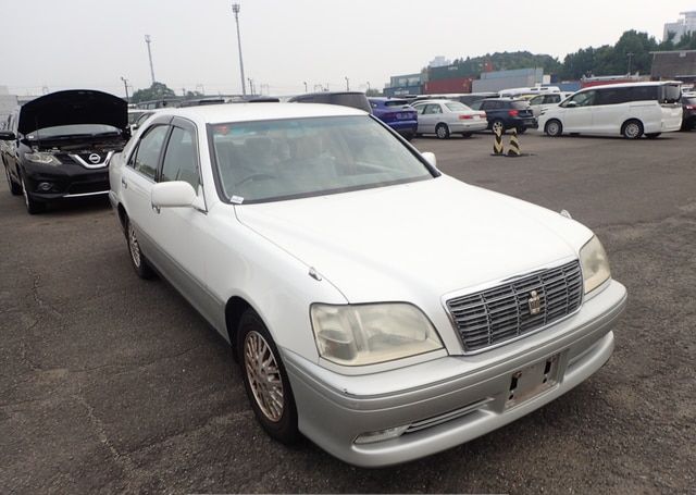 2000 TOYOTA CROWN ROYAL SALOON 105,844 km