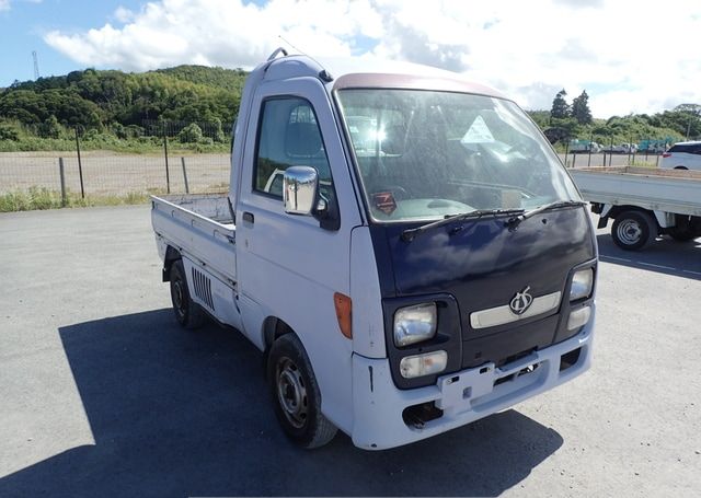 1998 DAIHATSU HIJET TRUCK IS 88,511 km