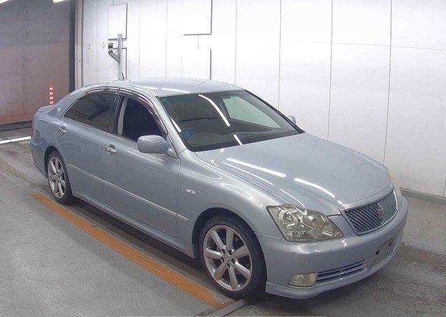 2004 TOYOTA CROWN ATHLETE G PACKAGE 124,817 km