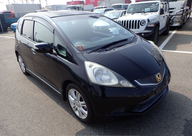 2010 HONDA FIT RS 89,493 km