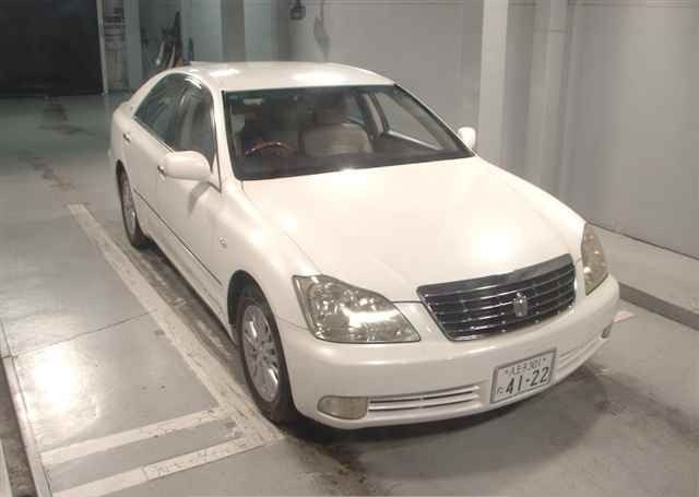 2004 TOYOTA CROWN ROYAL SALOON 109,264 km