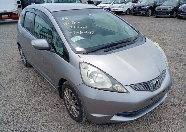 2010 HONDA FIT X 56,144 km