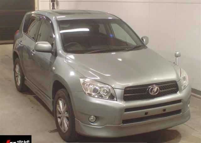 2005 TOYOTA RAV4 130,457 km