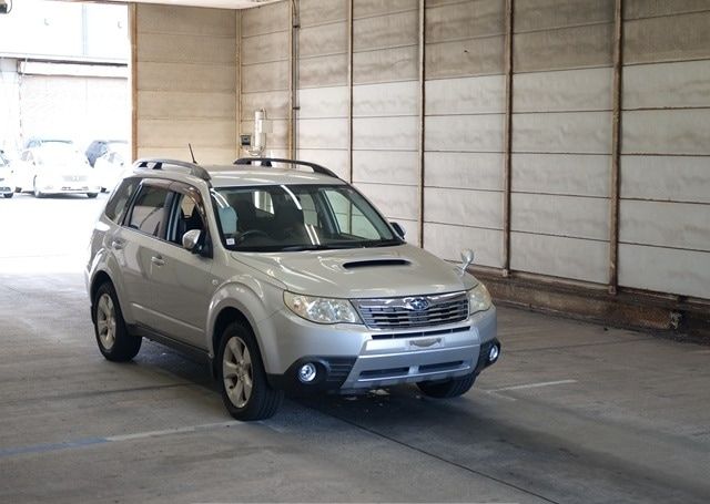 2010 SUBARU FORESTER 2.0XT 98,458 km