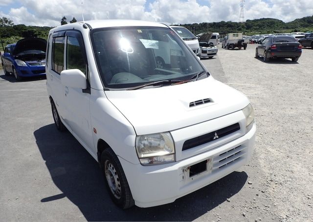2000 MITSUBISHI TOPPO BJ 123,943 km