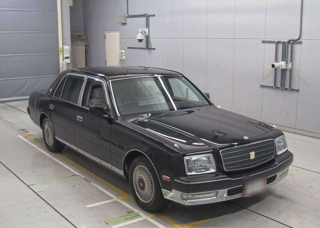 2000 TOYOTA CENTURY DUAL EMV PACKAGE 207,543 km