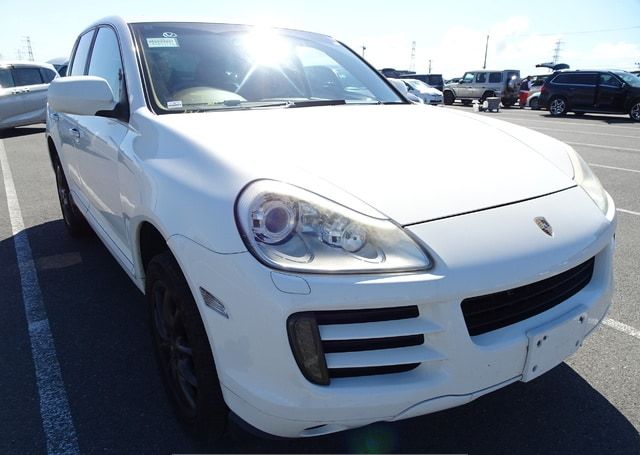 2010 PORSCHE CAYENNE 125,479 km