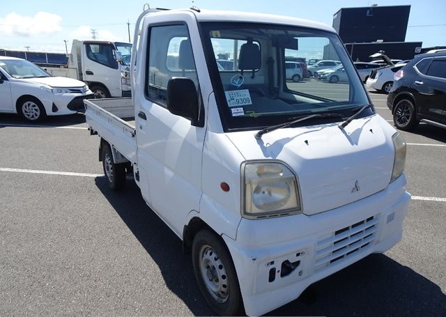 2000 MITSUBISHI MINICAB TRUCK 96,688 km