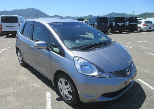 2010 HONDA FIT X 49,000 km