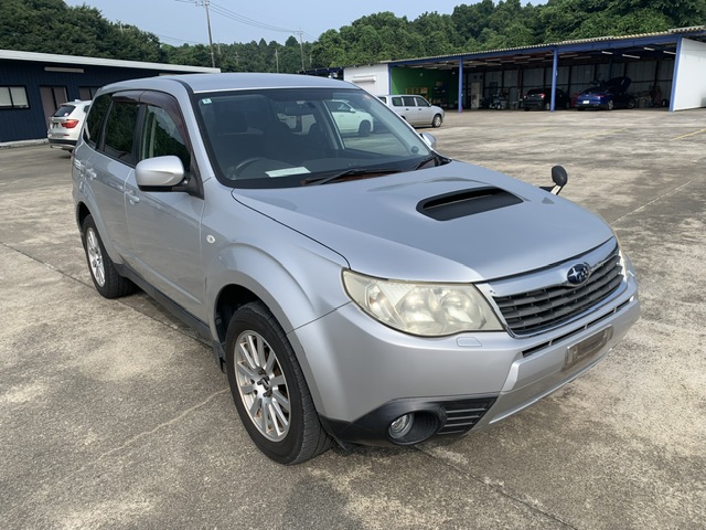 2010 Subaru Forester 2.0XT 107,444km