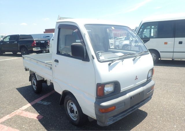 1995 MITSUBISHI MINICAB TRUCK TS 52,900 km
