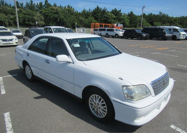 1999 TOYOTA CROWN ROYAL SALOON 121,225 km