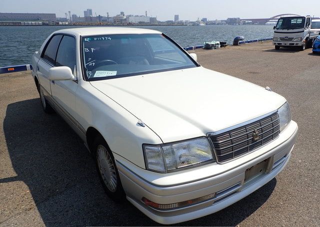1996 TOYOTA CROWN ROYAL SALOON 41,500 km