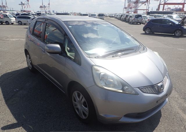 2010 HONDA FIT X L PACKAGE 82,390 km