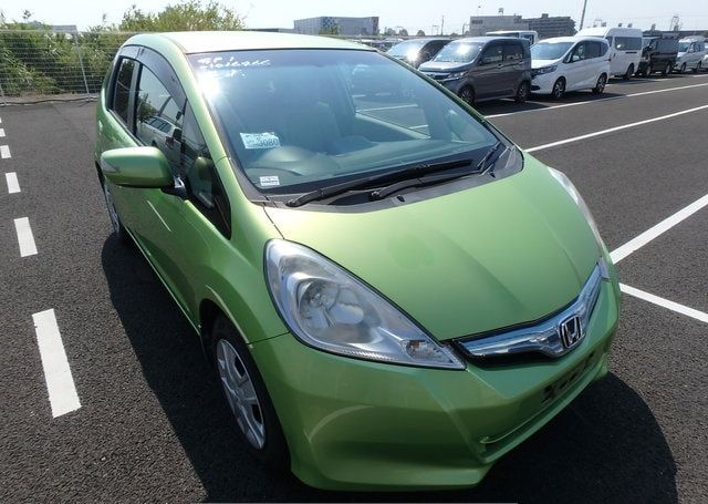 2010 HONDA FIT HYBRID SMART SELECTION 107,635 km