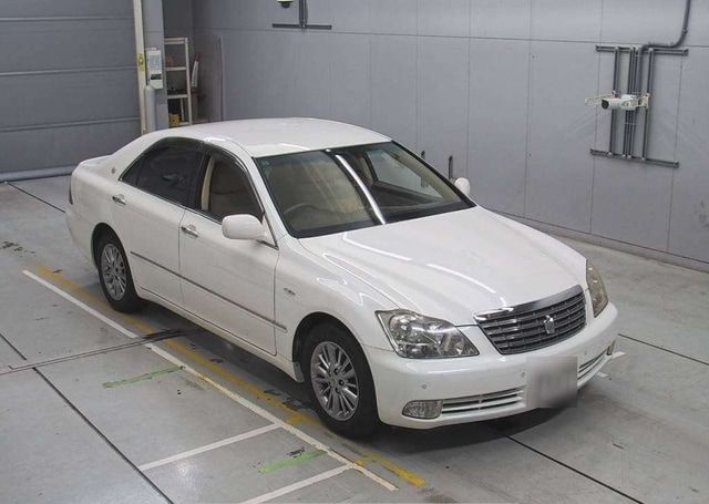 2008 TOYOTA CROWN ROYAL SALOON 66,959 km
