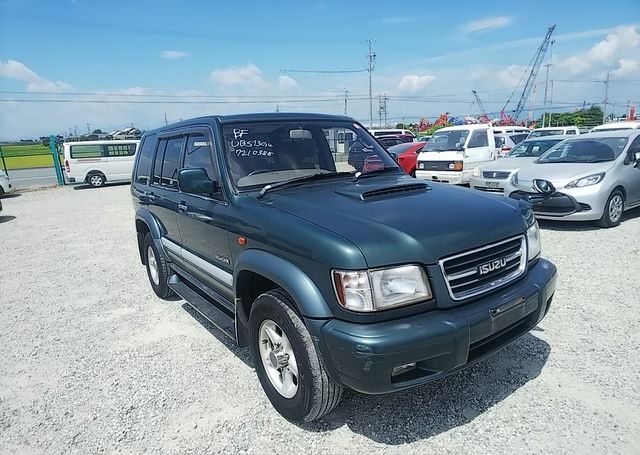 1998 ISUZU BIGHORN Diesel 207,565 km