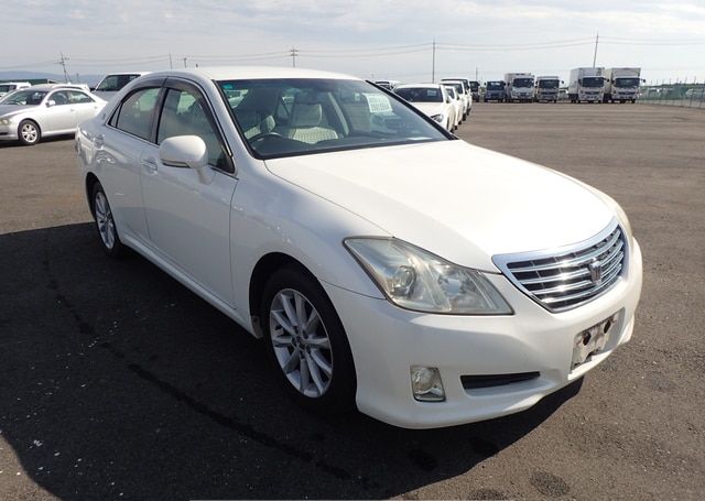 2008 TOYOTA CROWN ROYAL SALOON 104,706 km