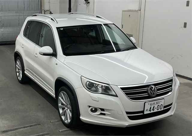 2010 VOLKSWAGEN TIGUAN R LINE 119,667 km
