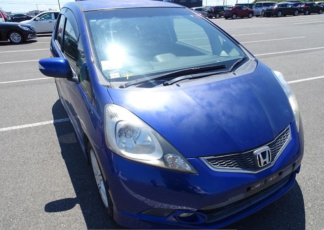 2010 HONDA FIT RS 89,510 km