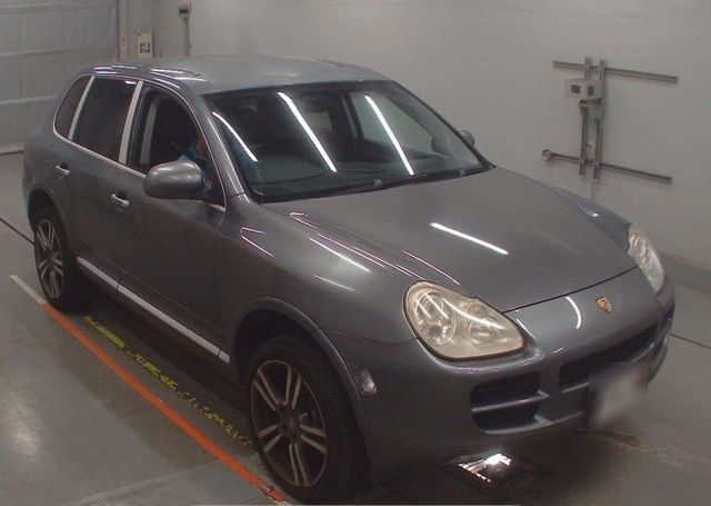 2004 PORSCHE CAYENNE 108,117 km
