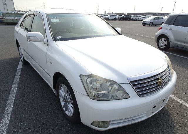2006 TOYOTA CROWN ROYAL SALOON 74,648 km