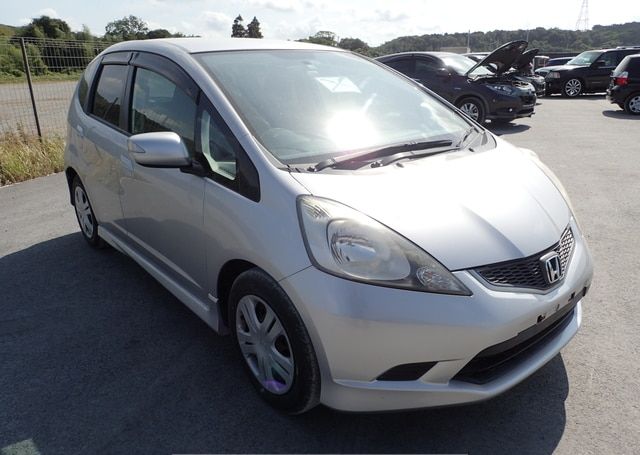 2008 HONDA FIT RS 132,902 km