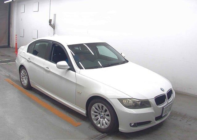2010 BMW 3 SERIES 320I 129,138 km