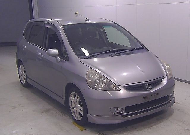 2003 HONDA FIT 1.5T 96,640 km
