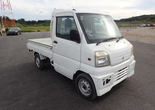 2000 Mitsubishi Minicab Truck 21,940km