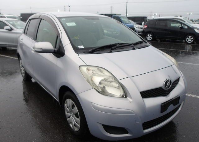 2009 TOYOTA VITZ F 63,360 km