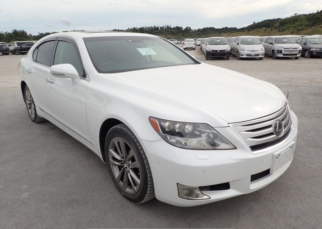 2010 LEXUS LS HYBRID LS600H VERSION S 127,600 km