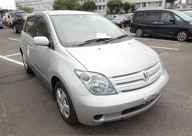 2003 TOYOTA IST 1.3F L EDITION HID SELECTION 7,131 km