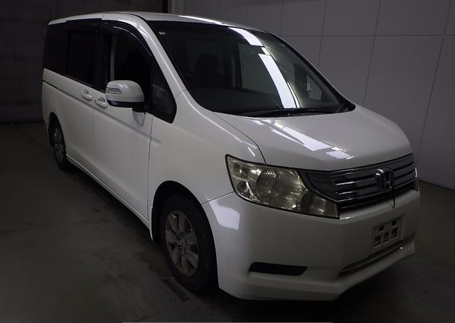 2010 HONDA STEP WGN L 131,248 km