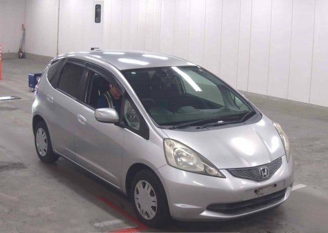 2010 HONDA FIT G 19,551 km