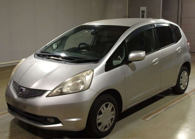 2010 HONDA FIT 13G SMART SELECTION 126,580 km