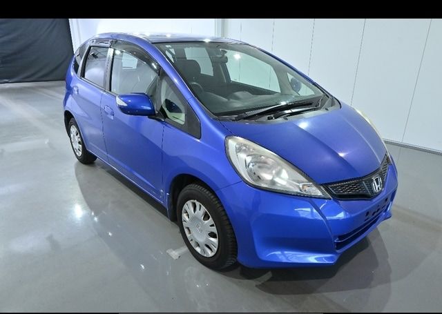2010 HONDA FIT G F PACKAGE 91,531 km