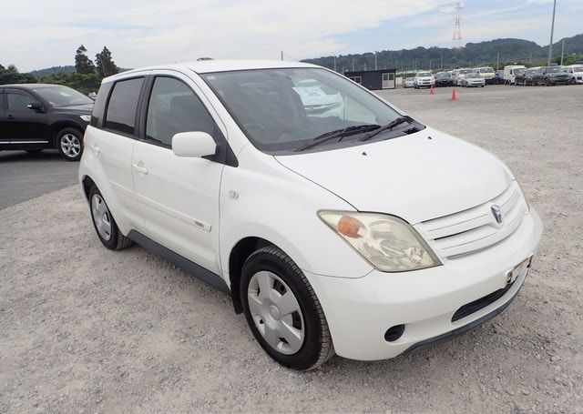 2002 TOYOTA IST 1.3F L EDITION 61,200 km