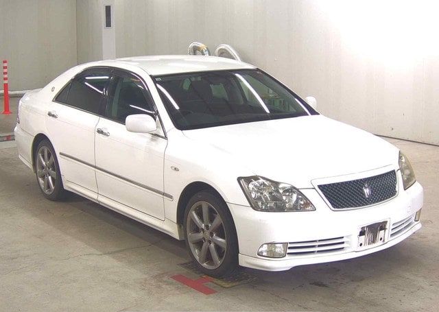 2004 TOYOTA CROWN ATHLETE 109,889 km