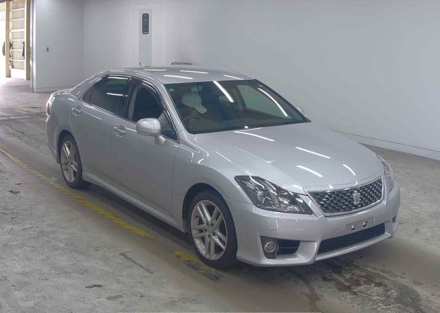 2010 TOYOTA CROWN ATHLETE 75,928 km